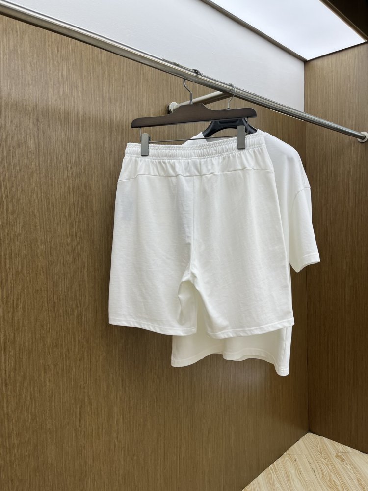 Костюм мужской (футболка и шорты) фото 9