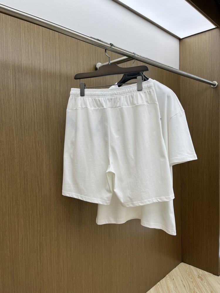 Костюм мужской (футболка и шорты) фото 9