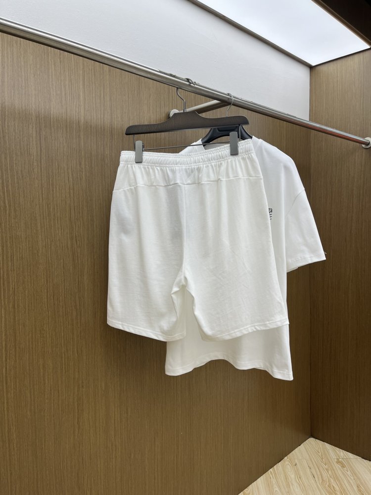 Костюм мужской (футболка и шорты) фото 9