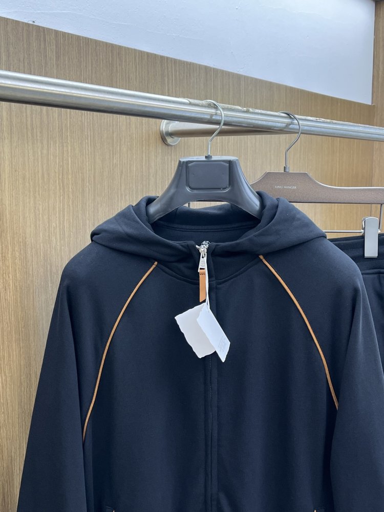 Костюм мужской спортивный фото 2