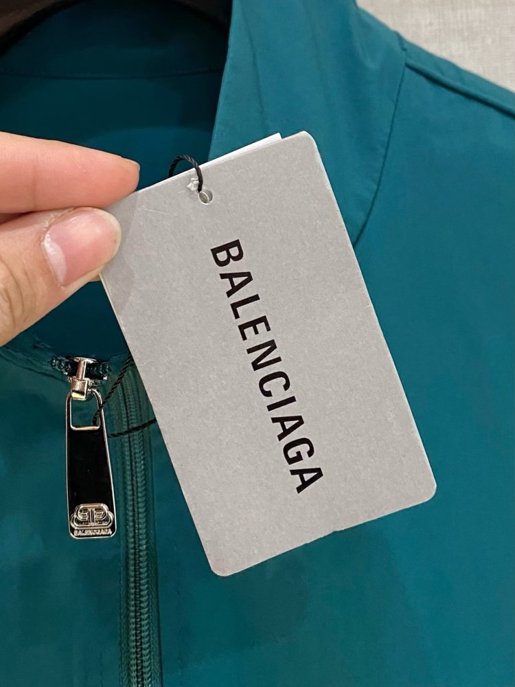 Костюм мужской спортивный фото 3