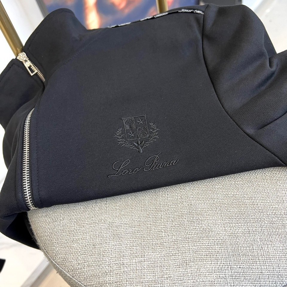 Костюм мужской спортивный фото 4