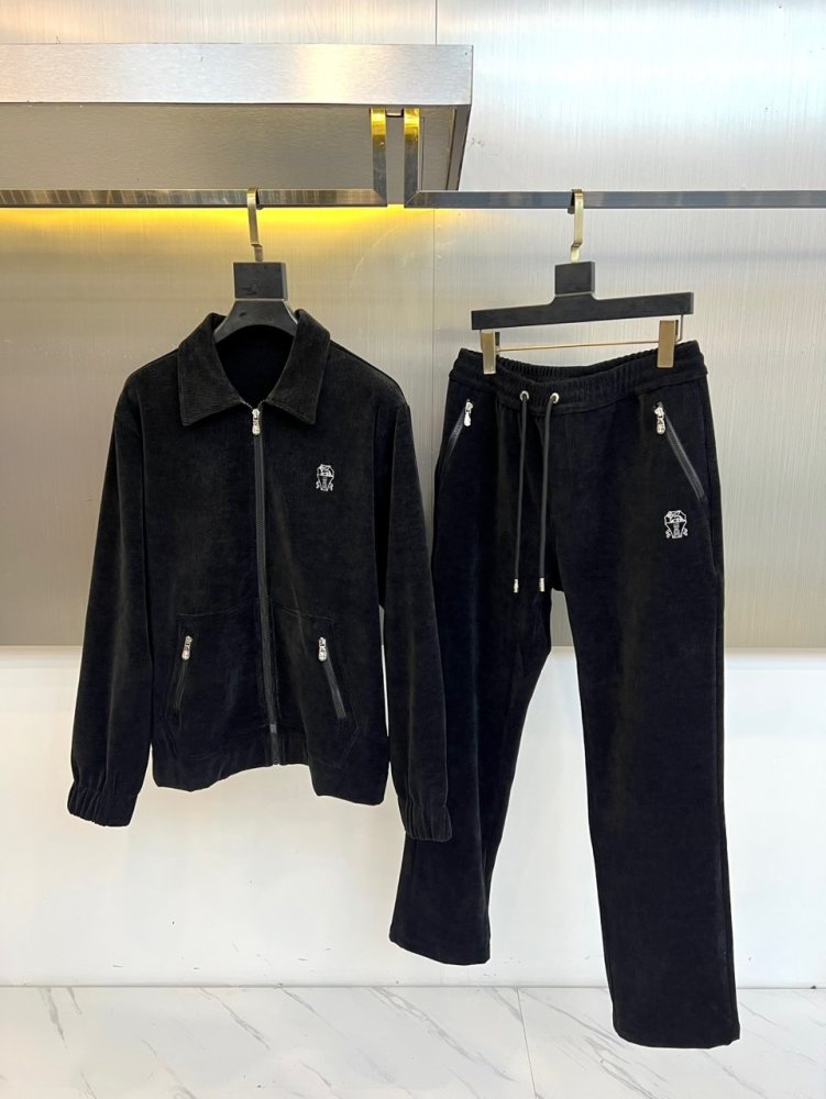 Костюм мужской