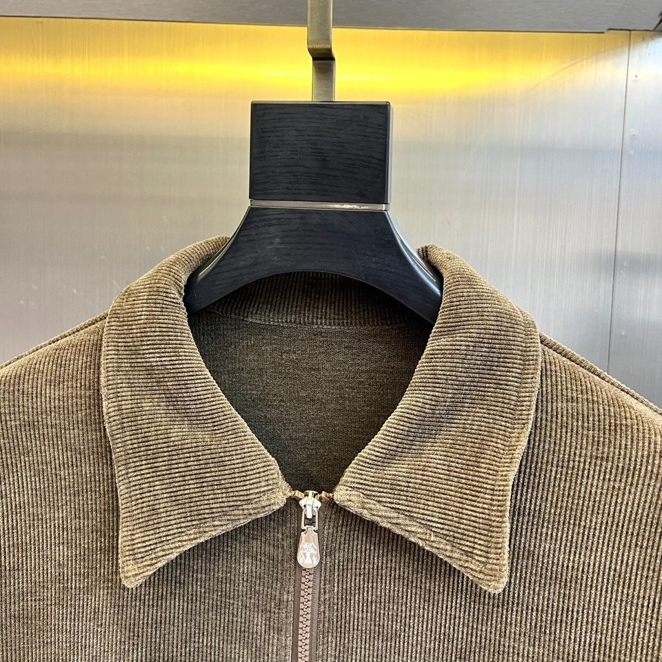 Костюм мужской фото 2