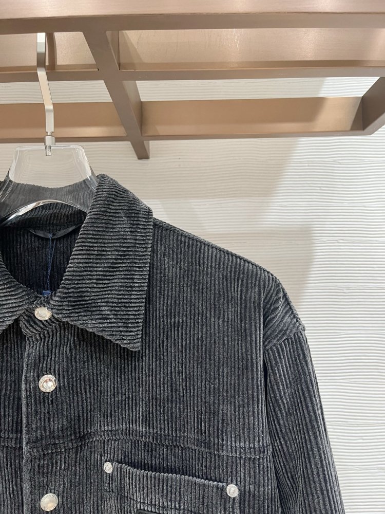 Костюм мужской фото 3