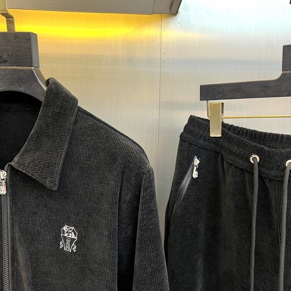 Костюм мужской фото 3