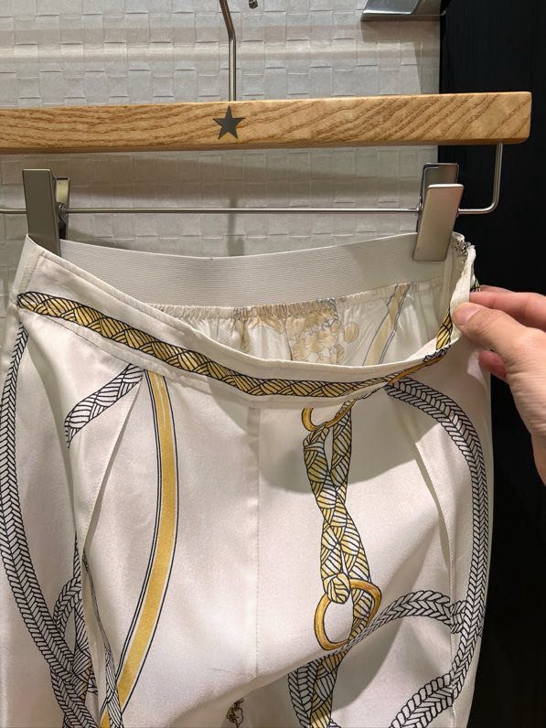 Костюм шелковый женский фото 5