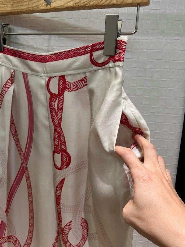 Костюм шелковый женский фото 6