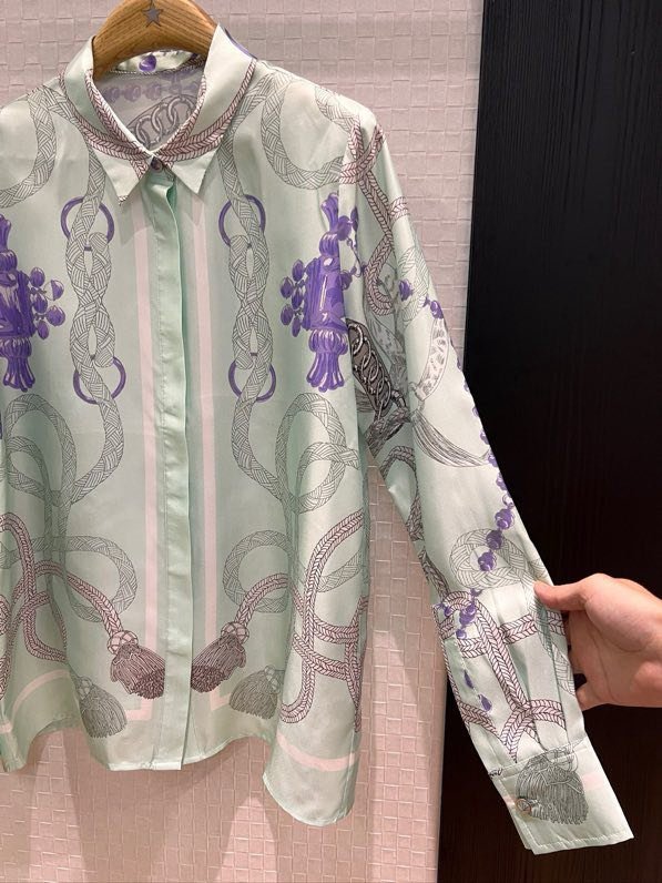 Костюм шелковый женский фото 9