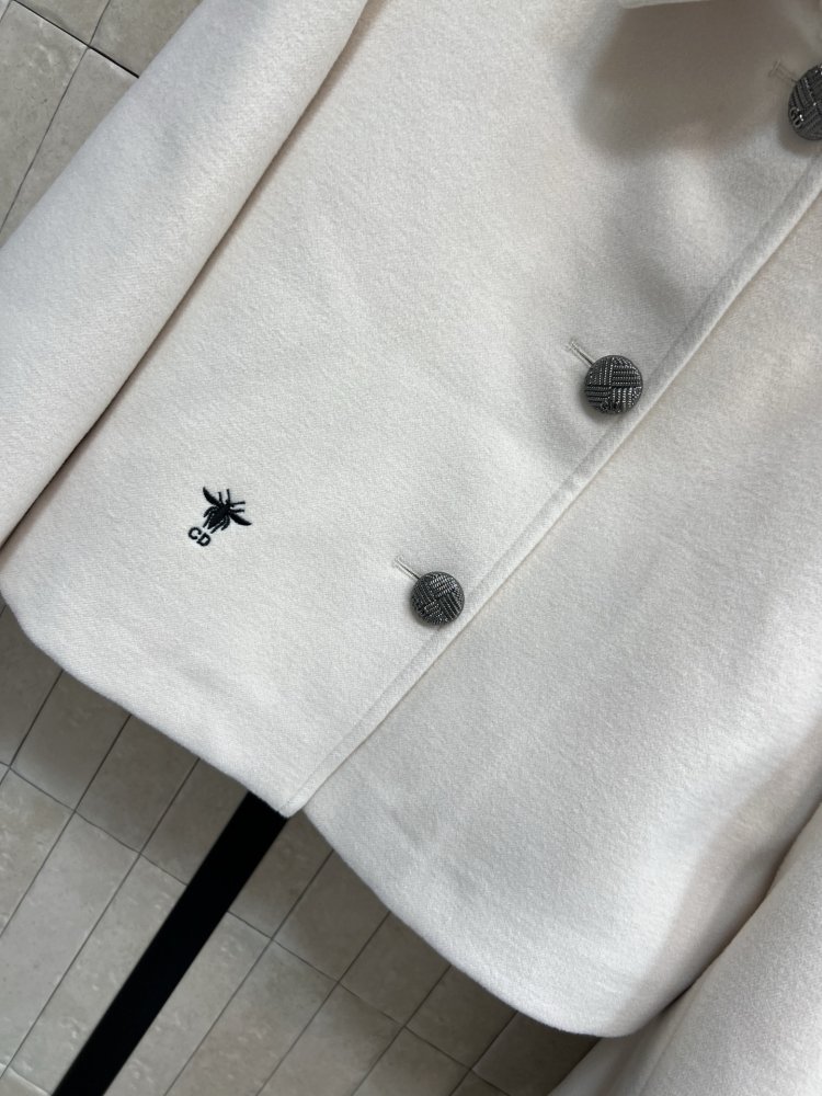 Костюм шерстяной женский фото 3