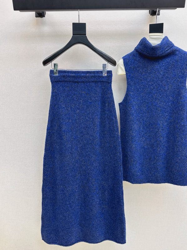 Костюм шерстяной женский фото 5