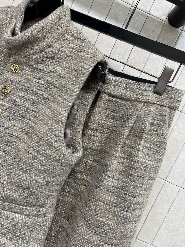 Costume woolen female фото 6