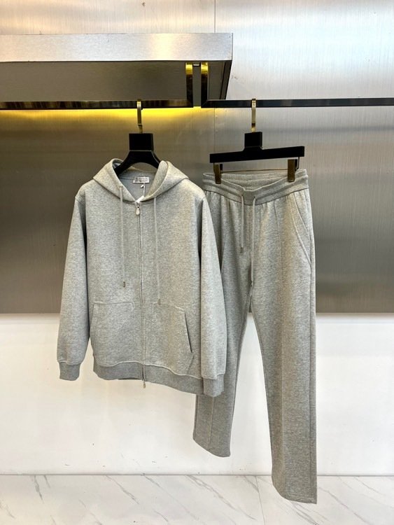 Костюм спортивный мужской