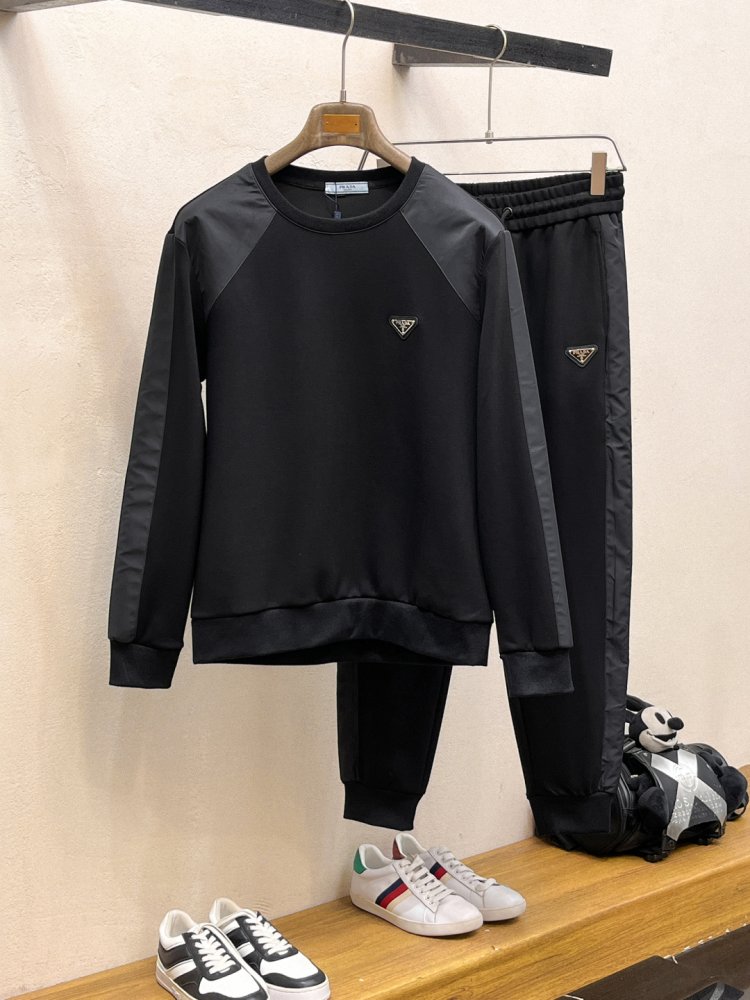 Костюм спортивный мужской