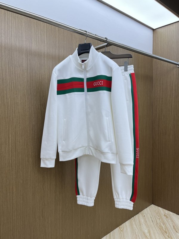 Костюм спортивный мужской