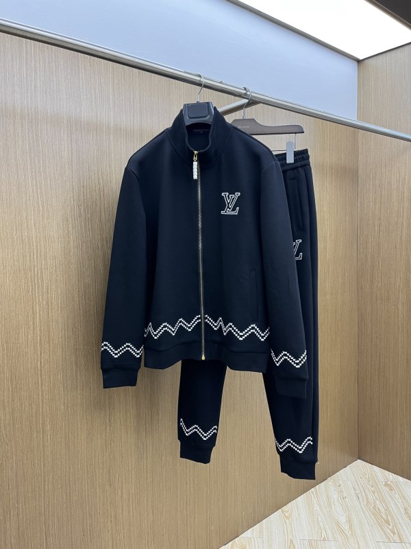 Костюм спортивный мужской