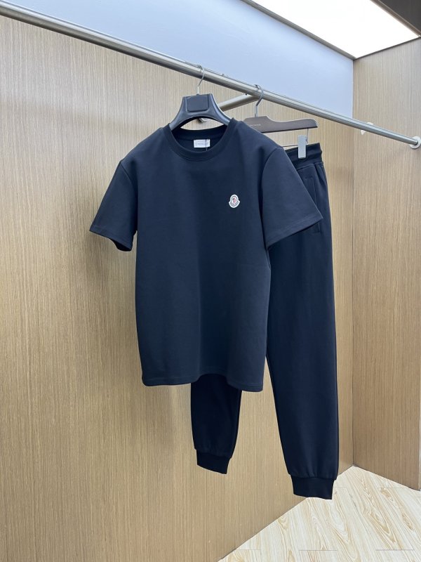 Костюм спортивный мужской