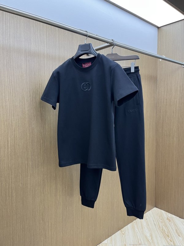 Костюм спортивный мужской