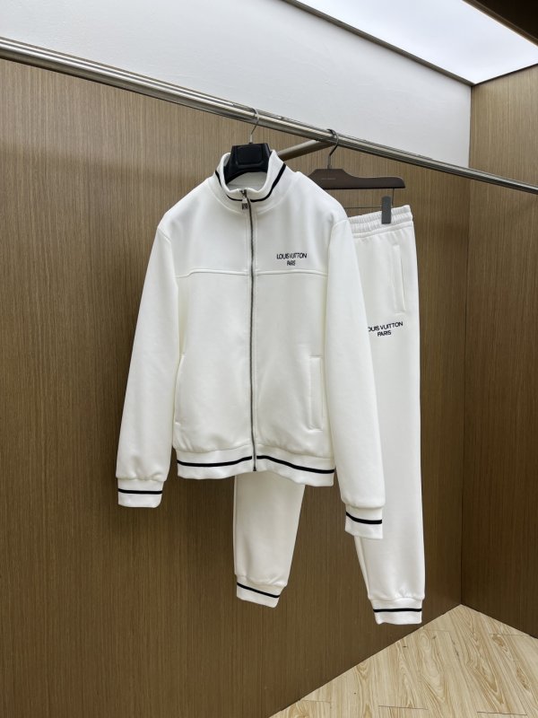 Костюм спортивный мужской