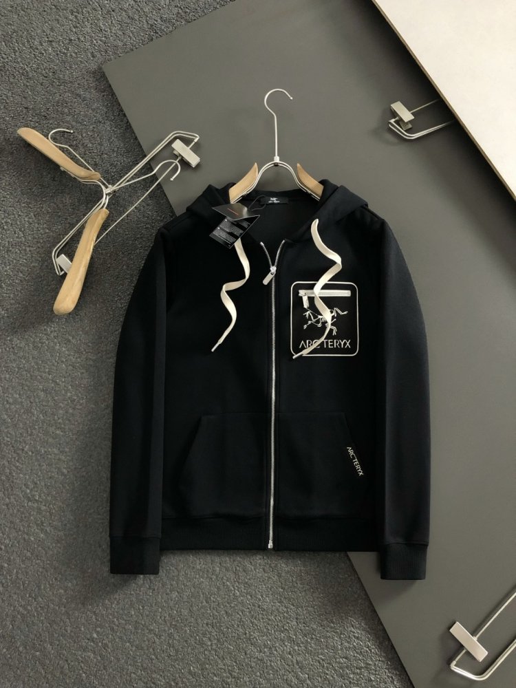 Костюм спортивный мужской фото 2