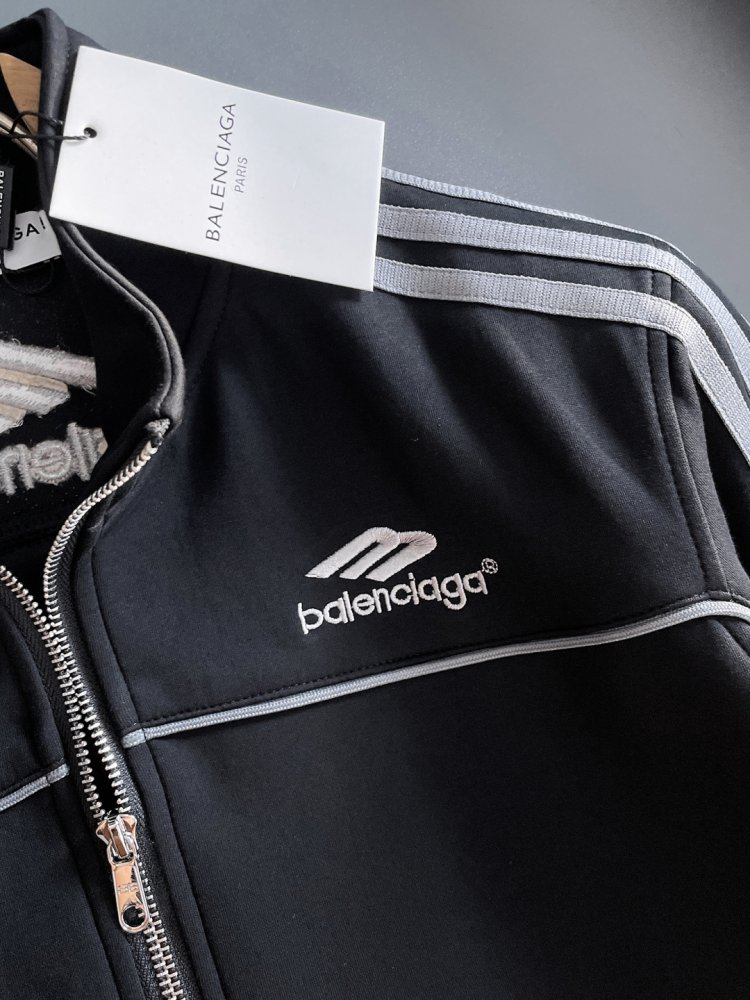 Костюм спортивный мужской фото 3