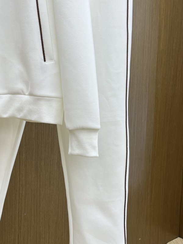 Costume sports male фото 4