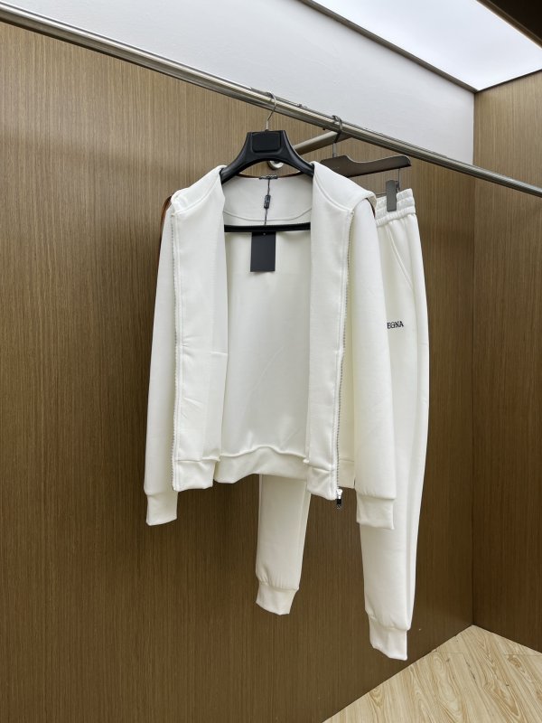 Costume sports male фото 5