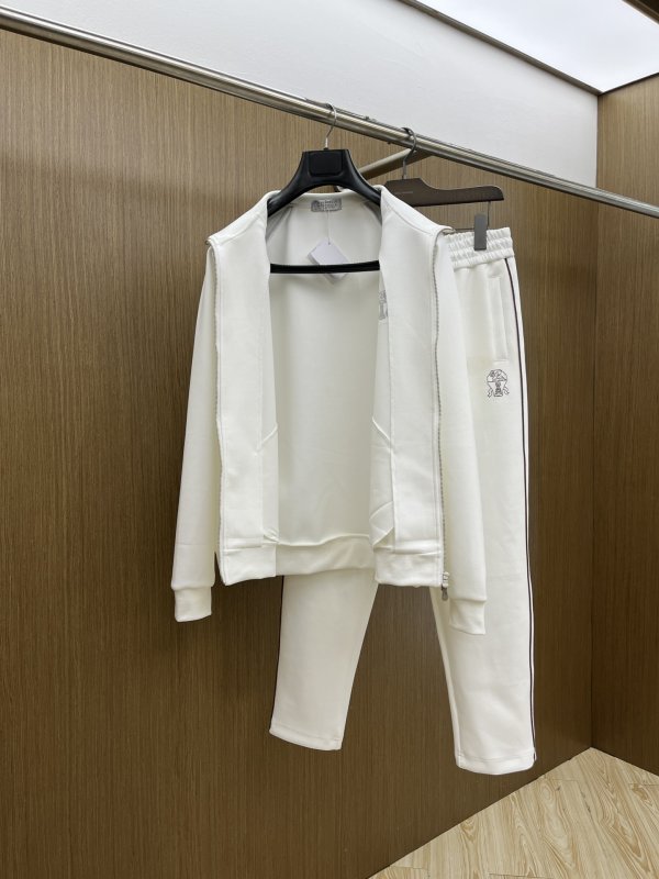 Costume sports male фото 5