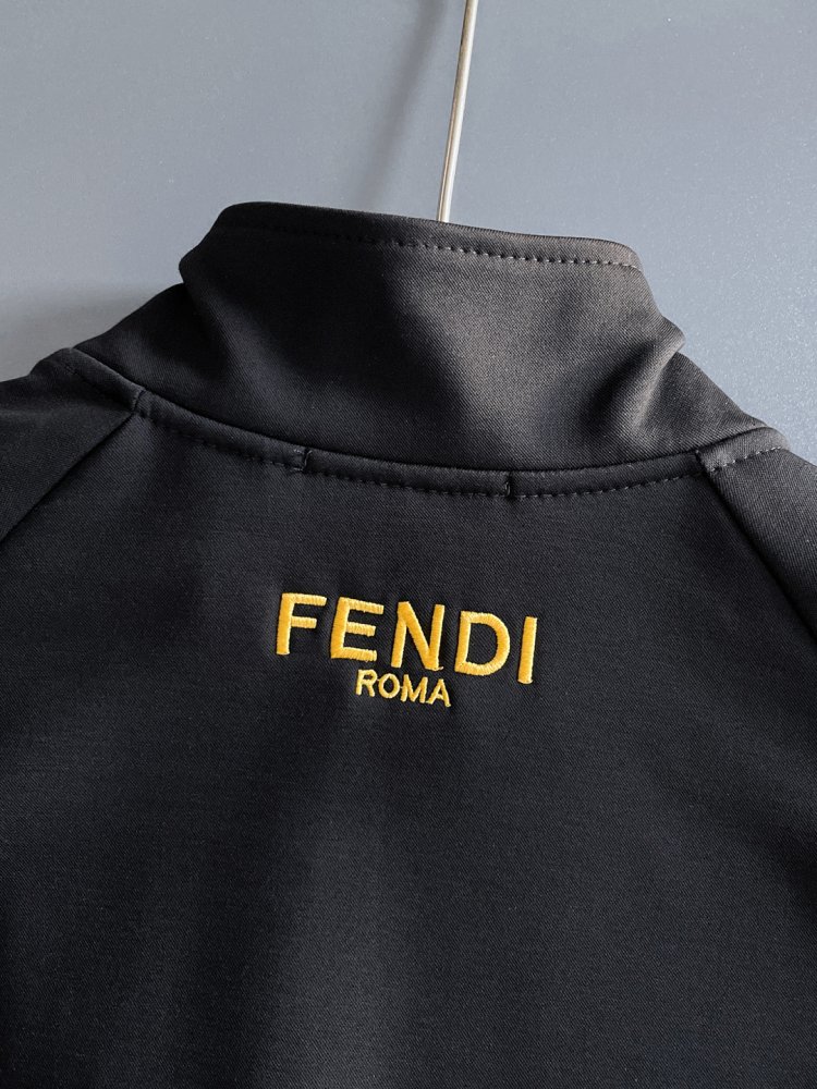 Костюм спортивный мужской фото 6