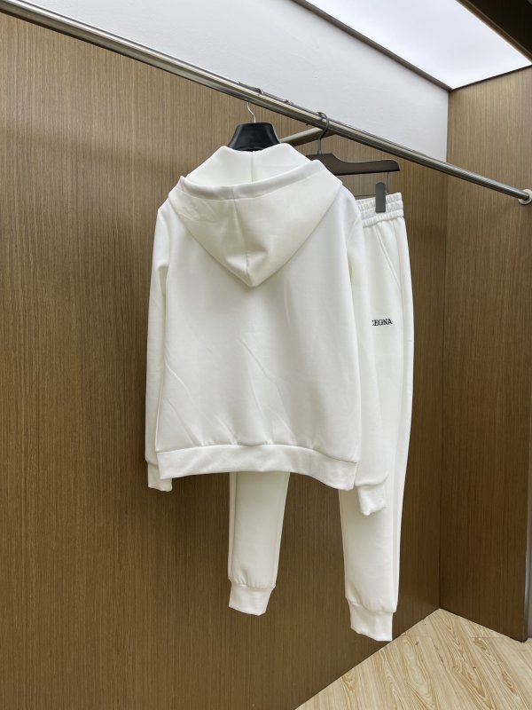 Costume sports male фото 6