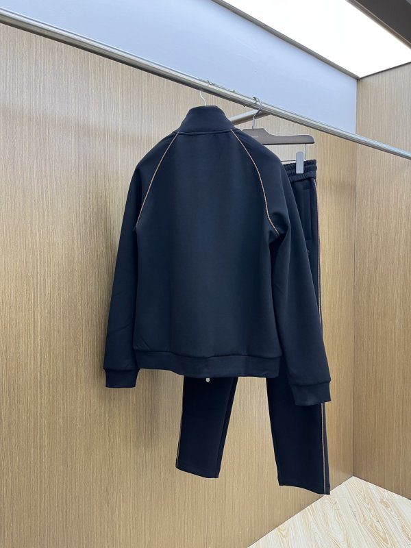 Costume sports male фото 6