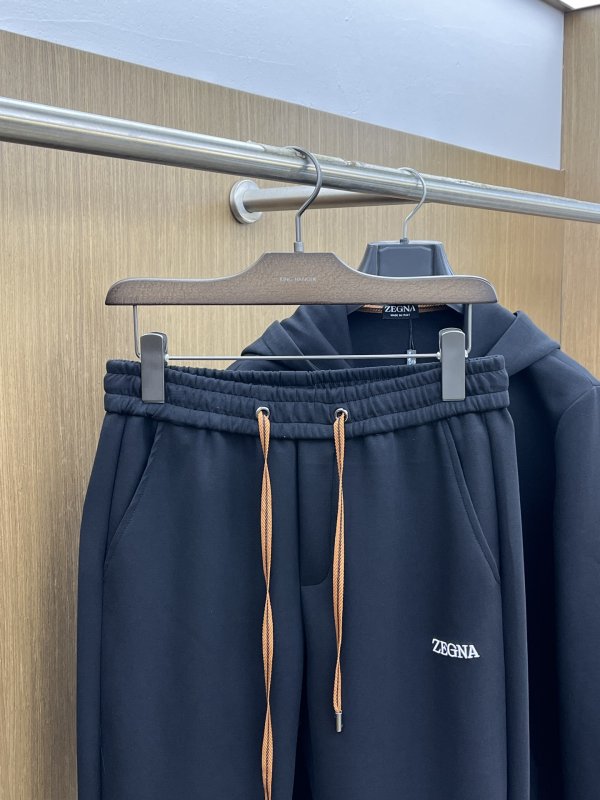 Costume sports male фото 8