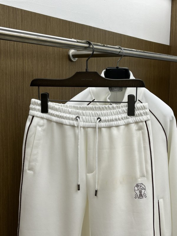 Costume sports male фото 8