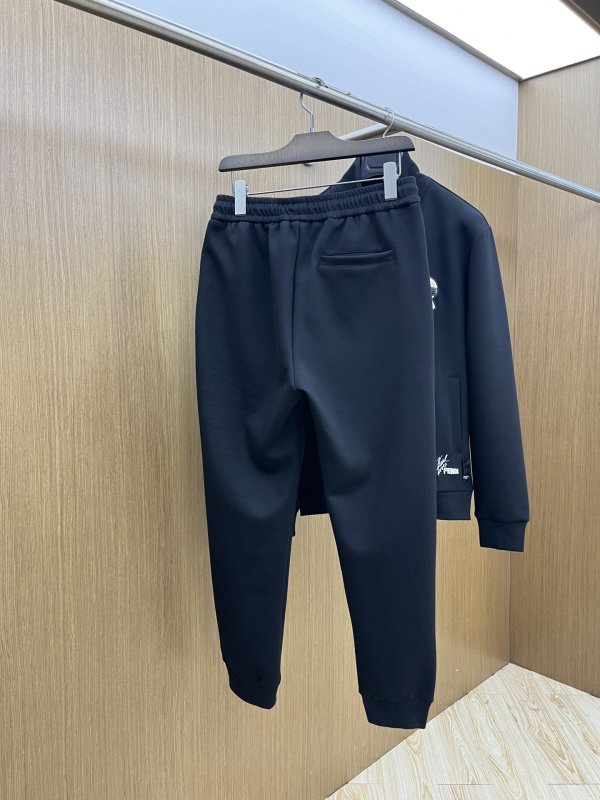 Costume sports male фото 9