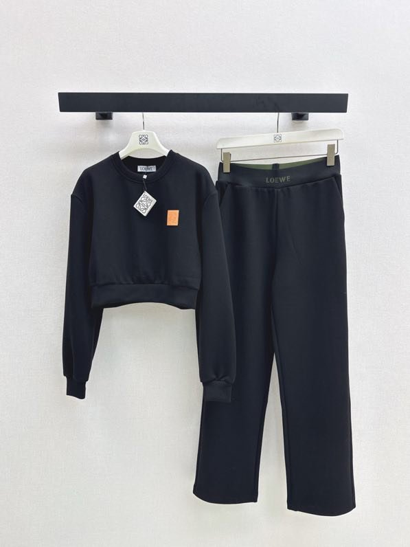 Костюм спортивний жіночий