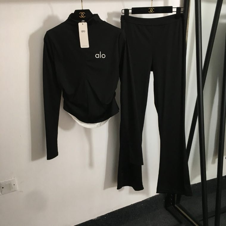 Костюм спортивный женский фото 2