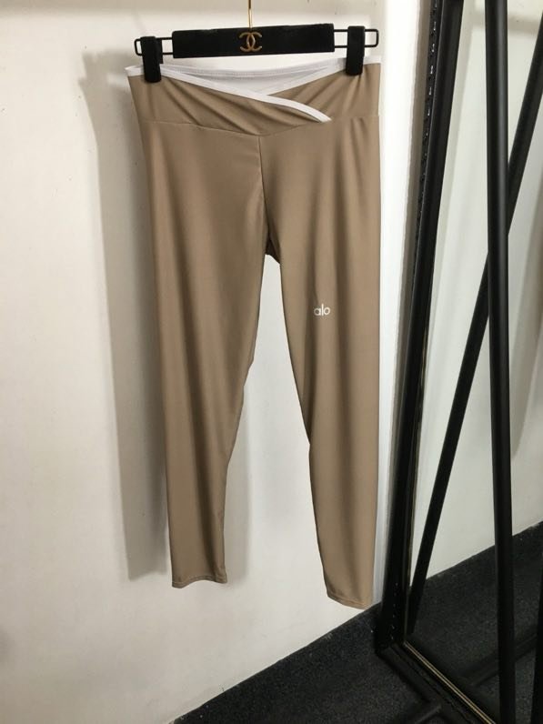 Костюм спортивный женский фото 2