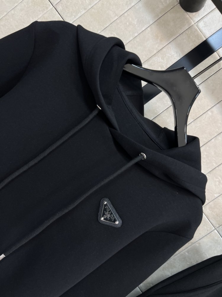 Костюм спортивный женский фото 2