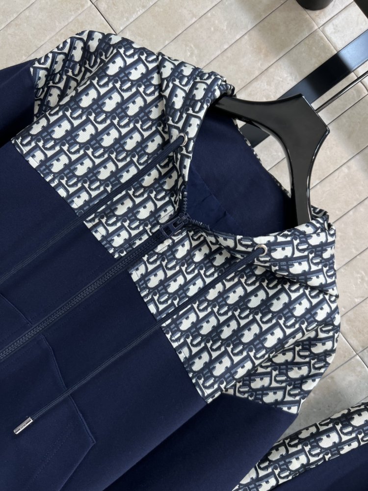 Костюм спортивний жіночий фото 2