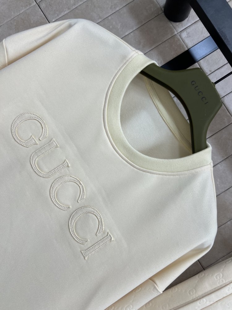 Костюм спортивный женский фото 2