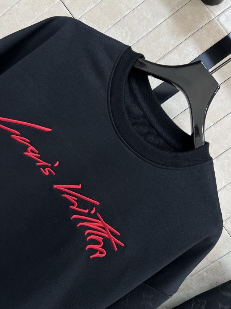 Костюм спортивный женский фото 2