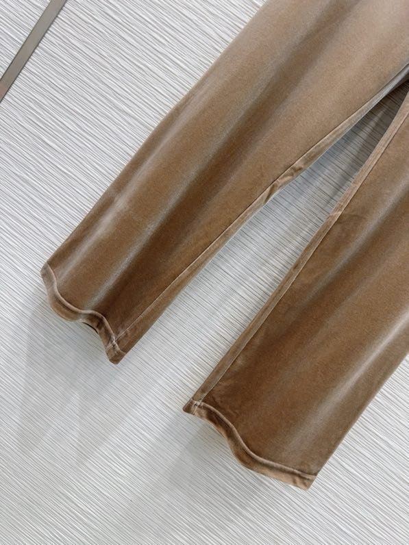 Костюм спортивный женский фото 2