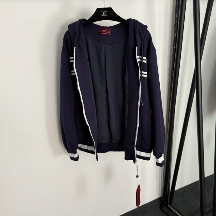 Костюм спортивный женский фото 3