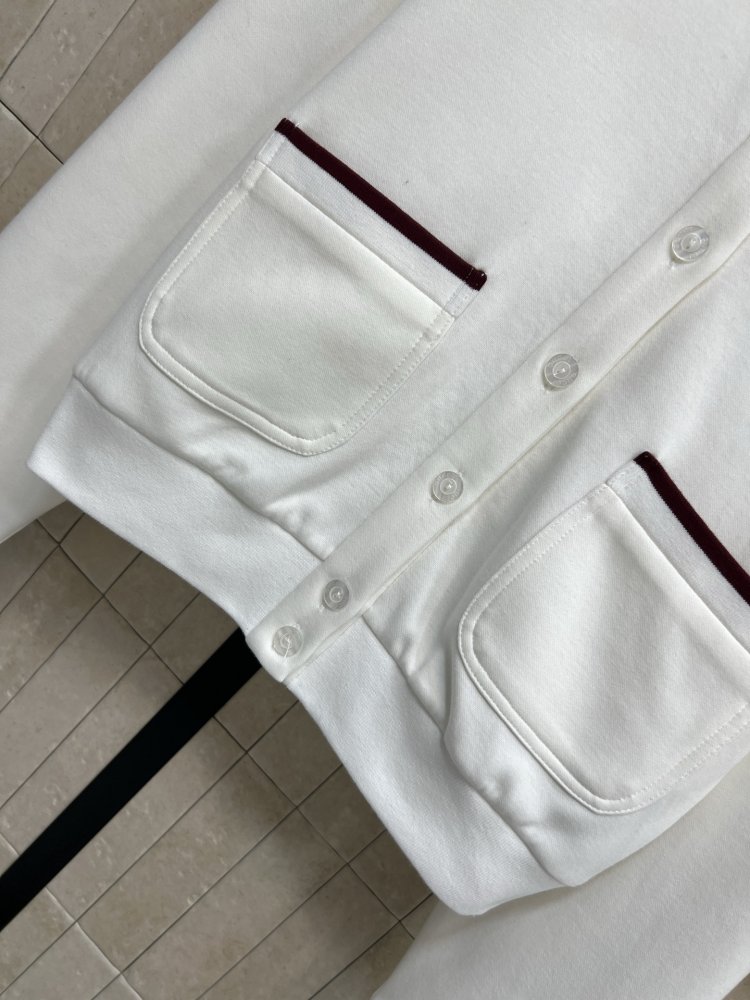 Костюм спортивный женский фото 3