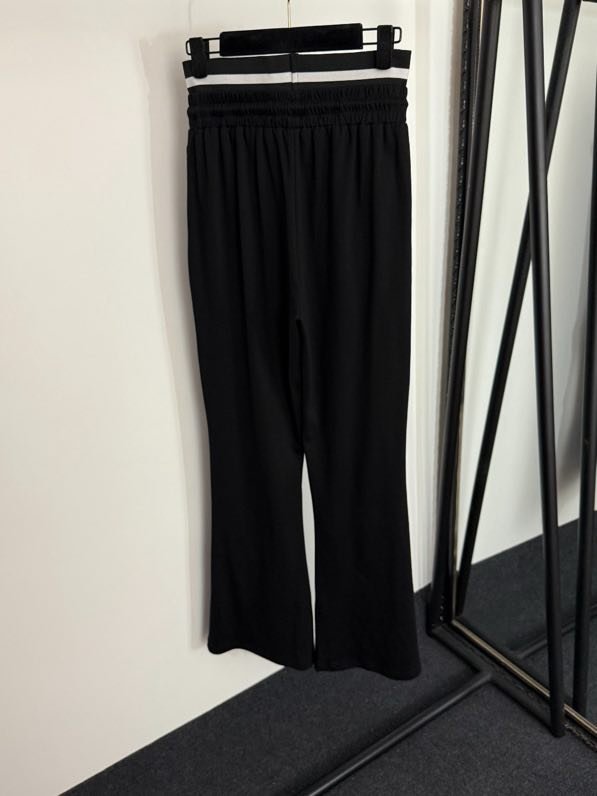 Костюм спортивный женский фото 4