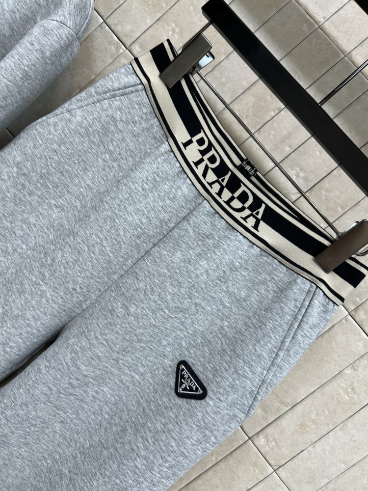 Костюм спортивный женский фото 4