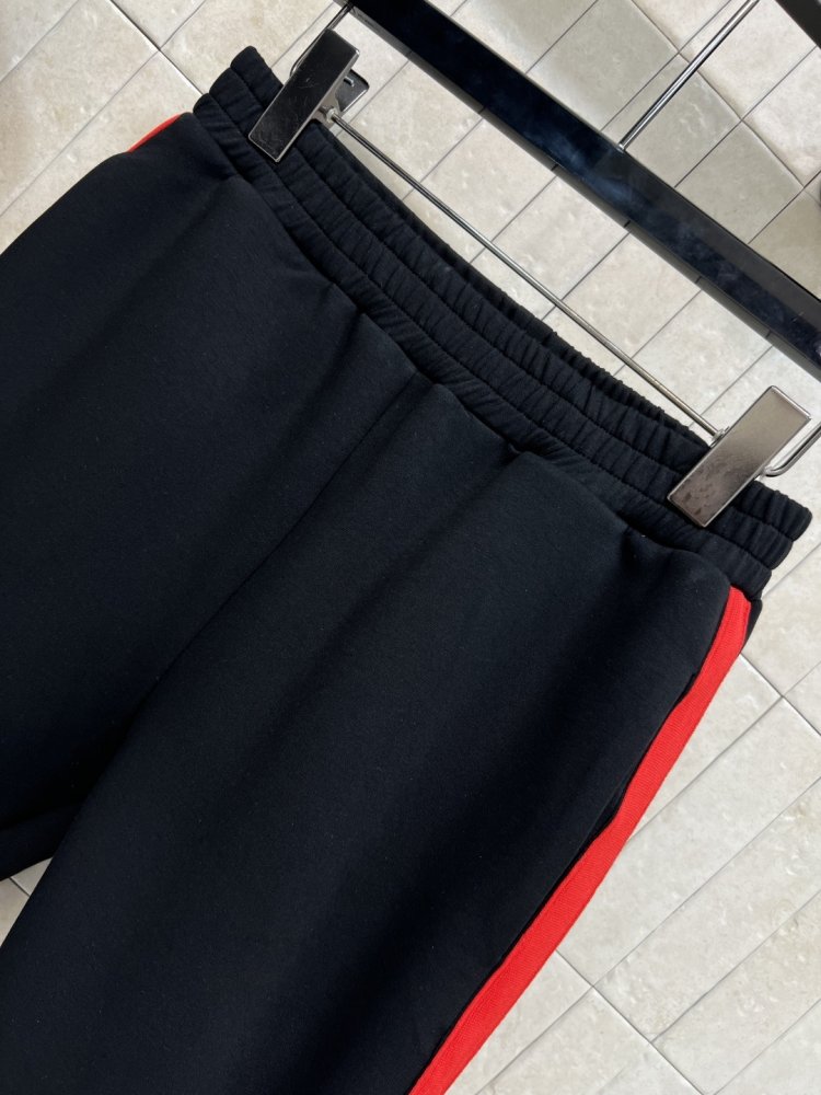 Костюм спортивный женский фото 4