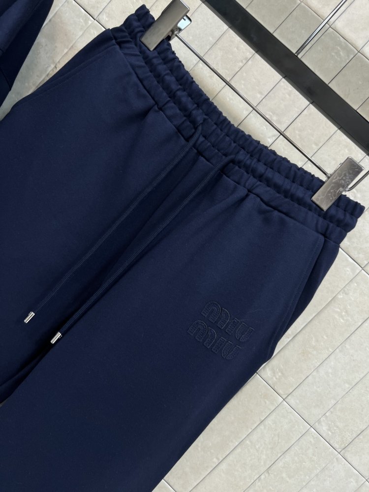 Костюм спортивний жіночий фото 4