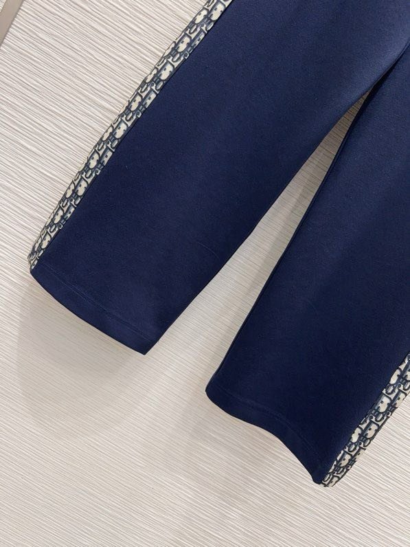 Costume sports female фото 5