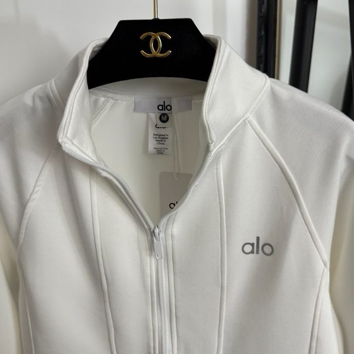 Костюм спортивный женский фото 5